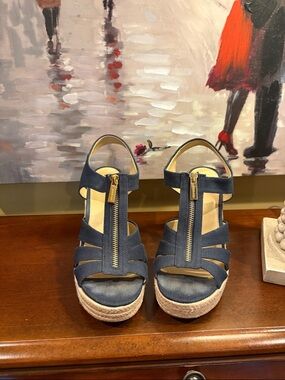 MICHAEL KORS SANDALS 👡